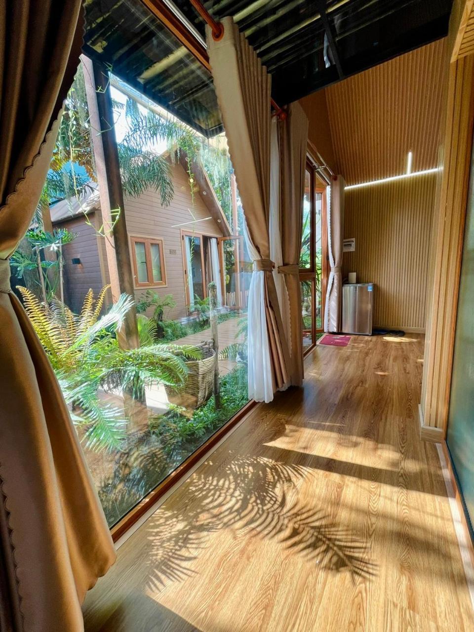 La Garden Homestay Long Xuyen Luaran gambar