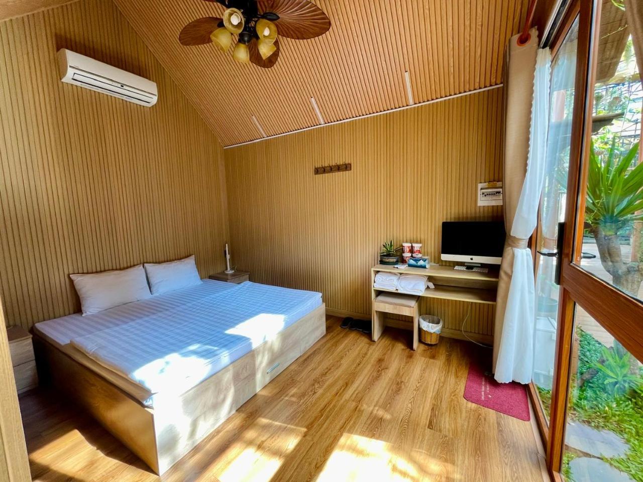 La Garden Homestay Long Xuyen Luaran gambar