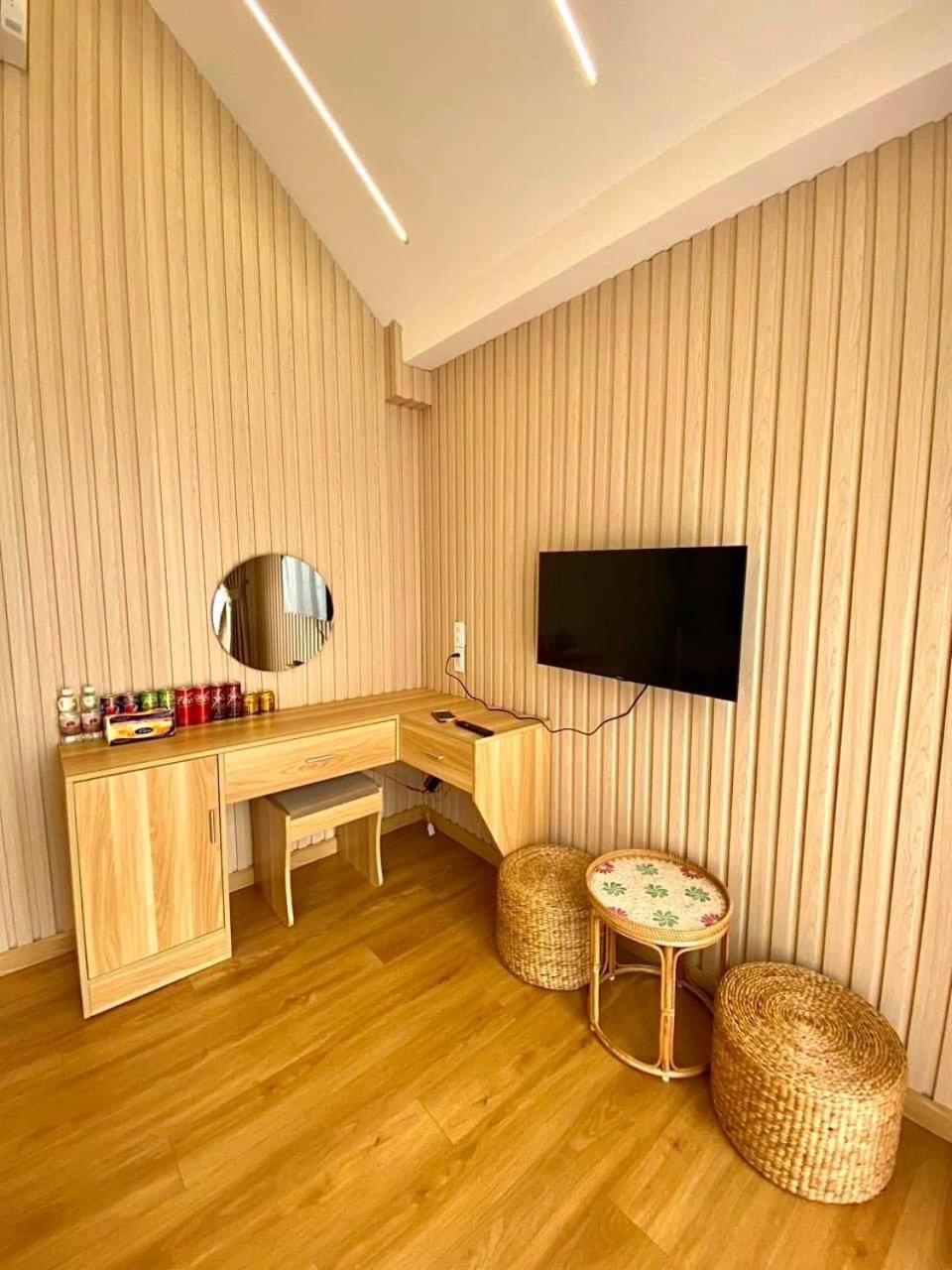 La Garden Homestay Long Xuyen Luaran gambar