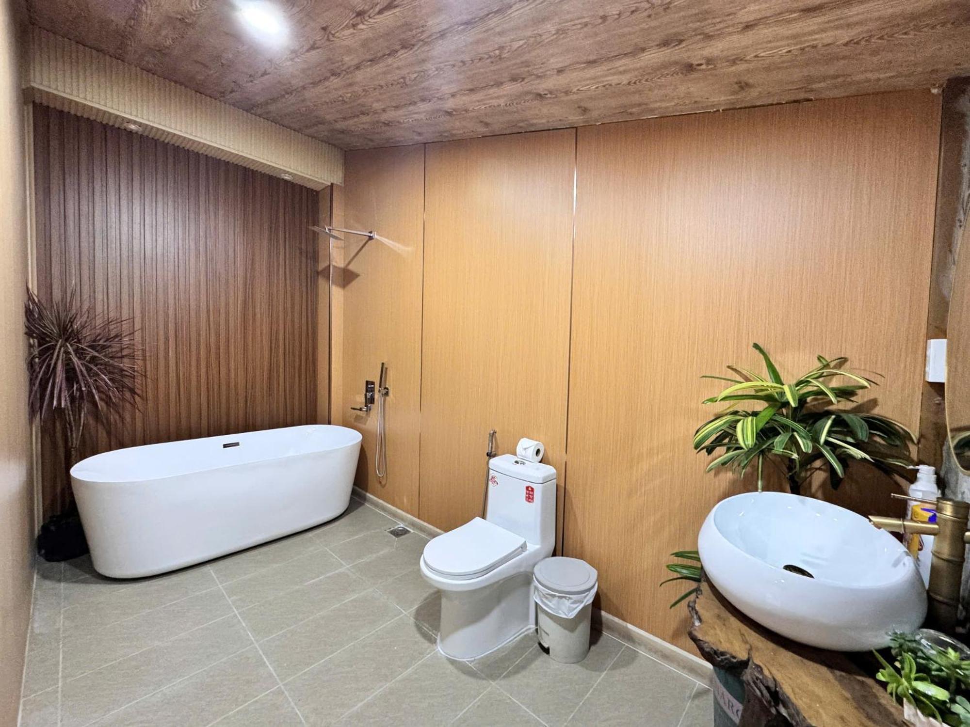 La Garden Homestay Long Xuyen Luaran gambar